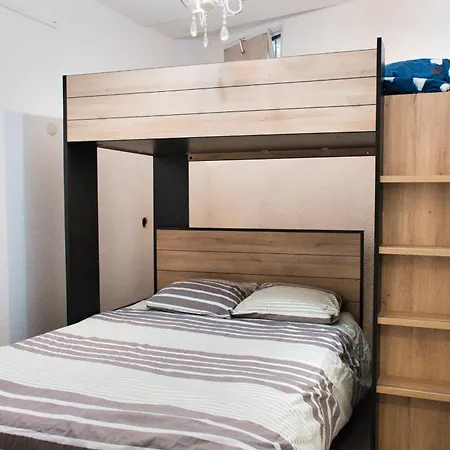 Central Air-conditioned Apartamento Perpiñán