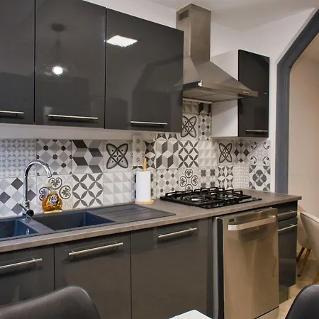 Central Air-conditioned Apartamento Perpiñán